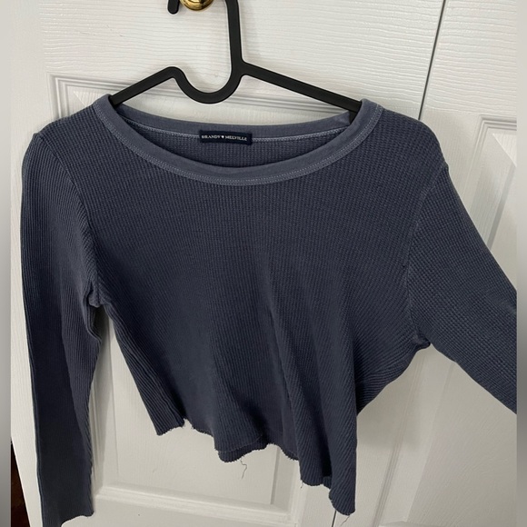 Brandy Melville long sleeve ribbed cropped top - Picture 2 of 3